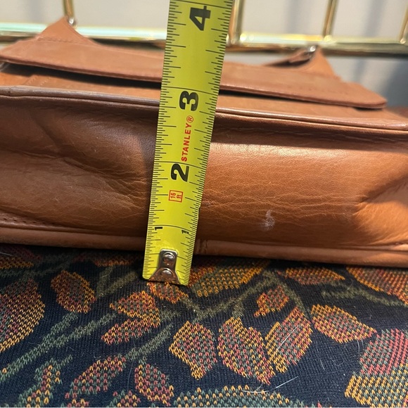 Fossil | Leather Crossbody Purse - Picture 13 of 13